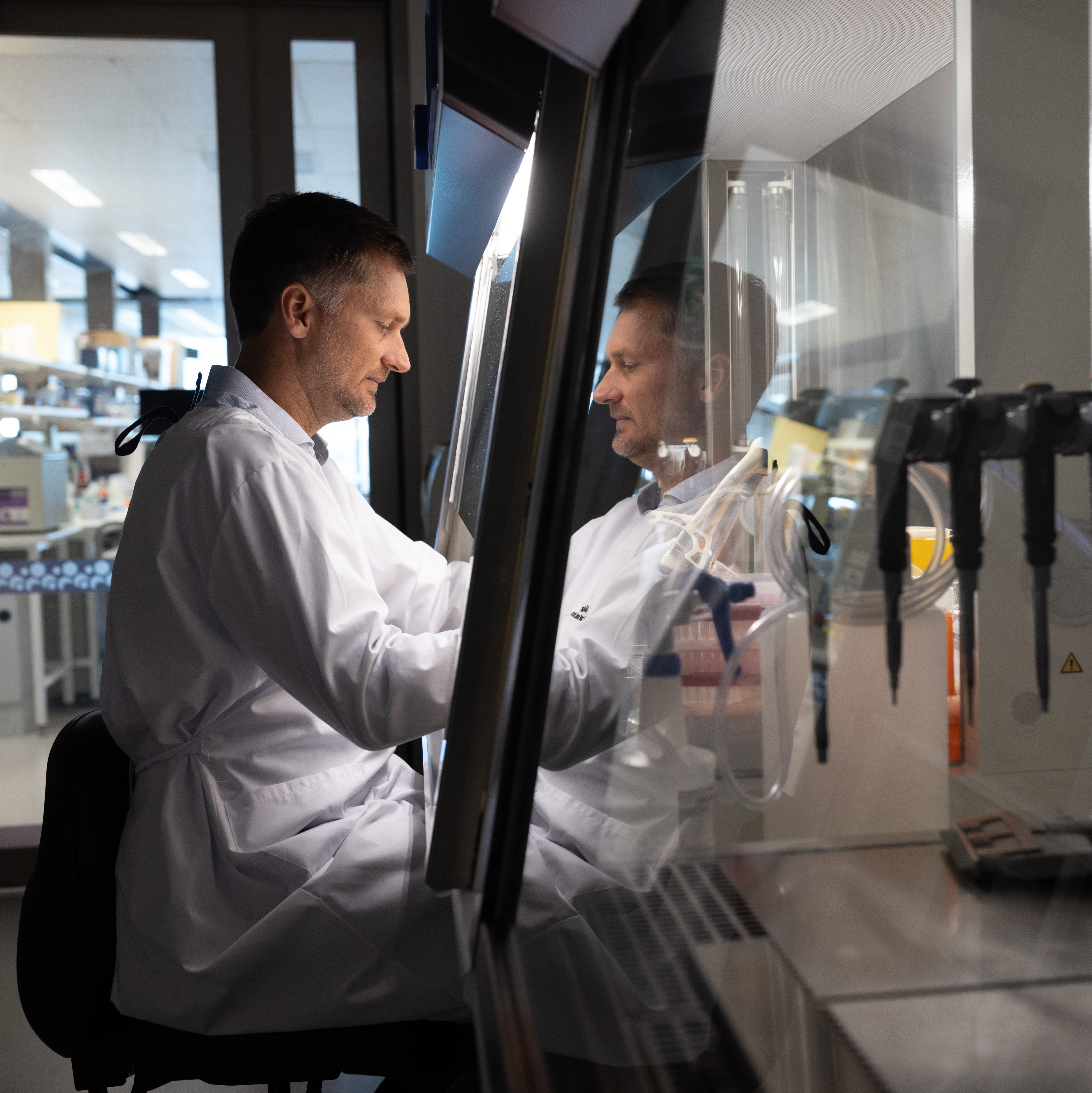 Image of a scientist working in a laboratory.